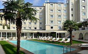 Holiday Inn Hotel Istanbul
